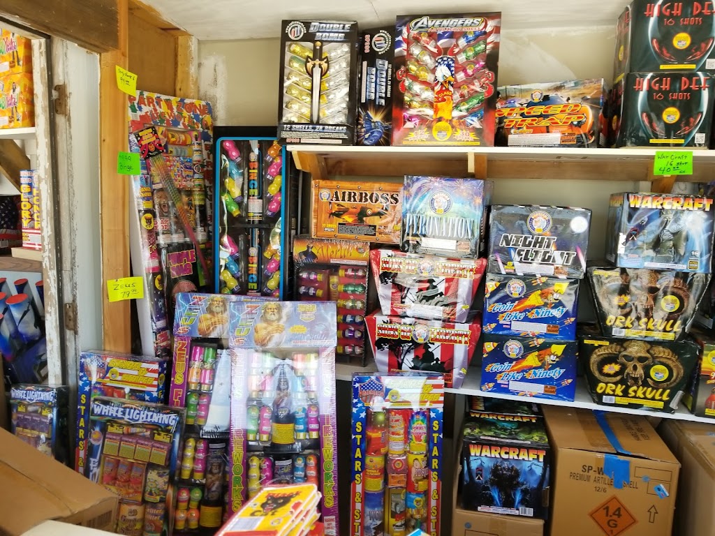 First Knight Fireworks | 9200 E US Hwy 377, Cresson, TX 76035 | Phone: (817) 609-0628