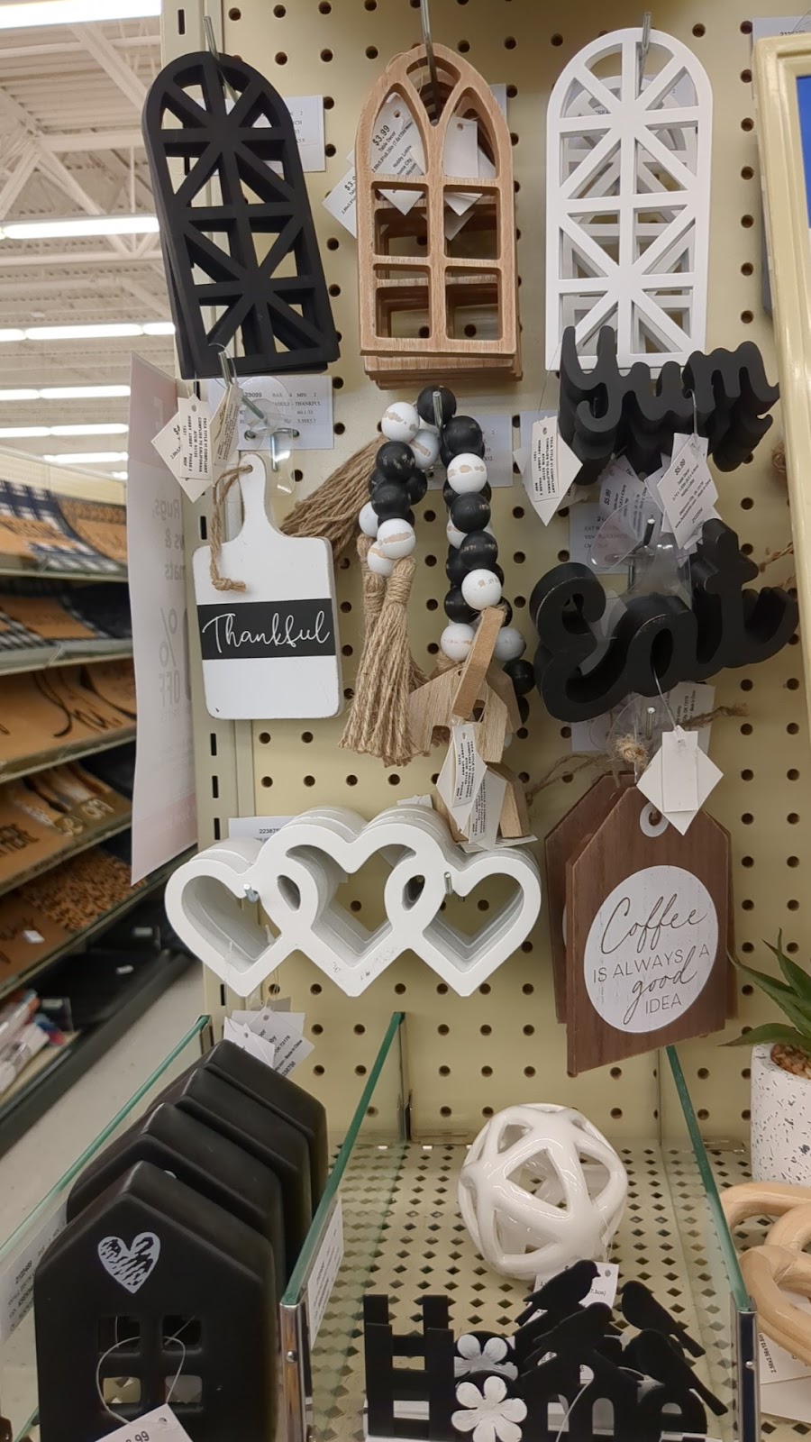 Hobby Lobby | 1300 County Rd 42 W, Burnsville, MN 55337, USA | Phone: (952) 435-0457