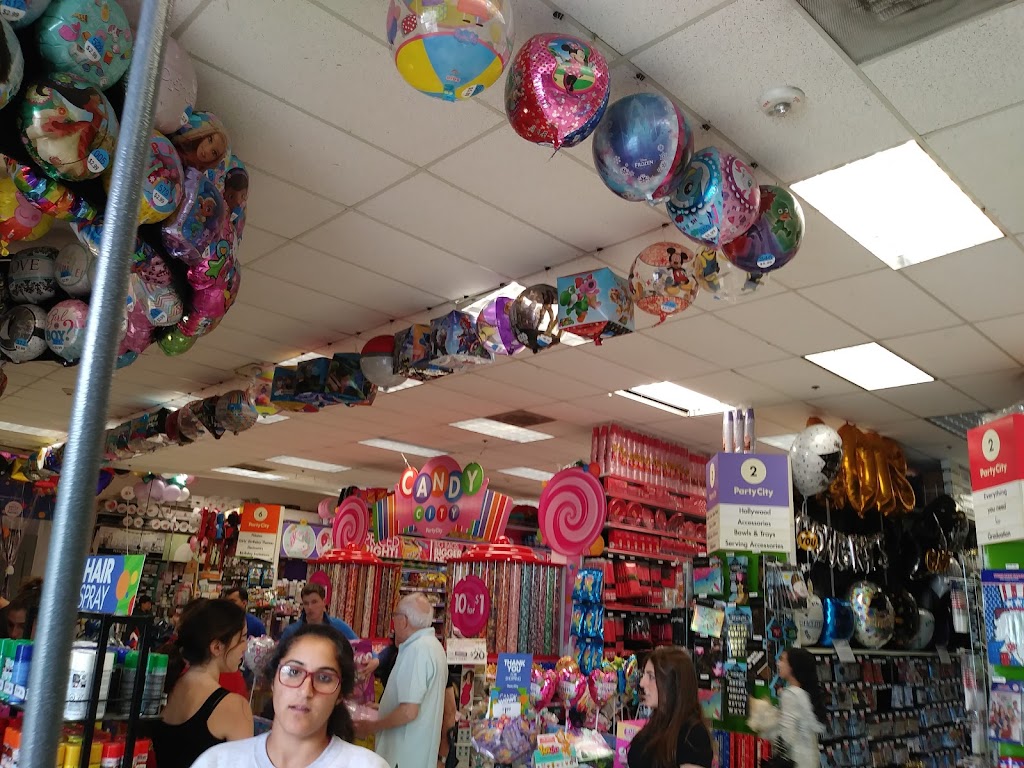 New Hyde Park Shopping Mall | 2315 New Hyde Park Rd, New Hyde Park, NY 11042, USA | Phone: (312) 798-5140