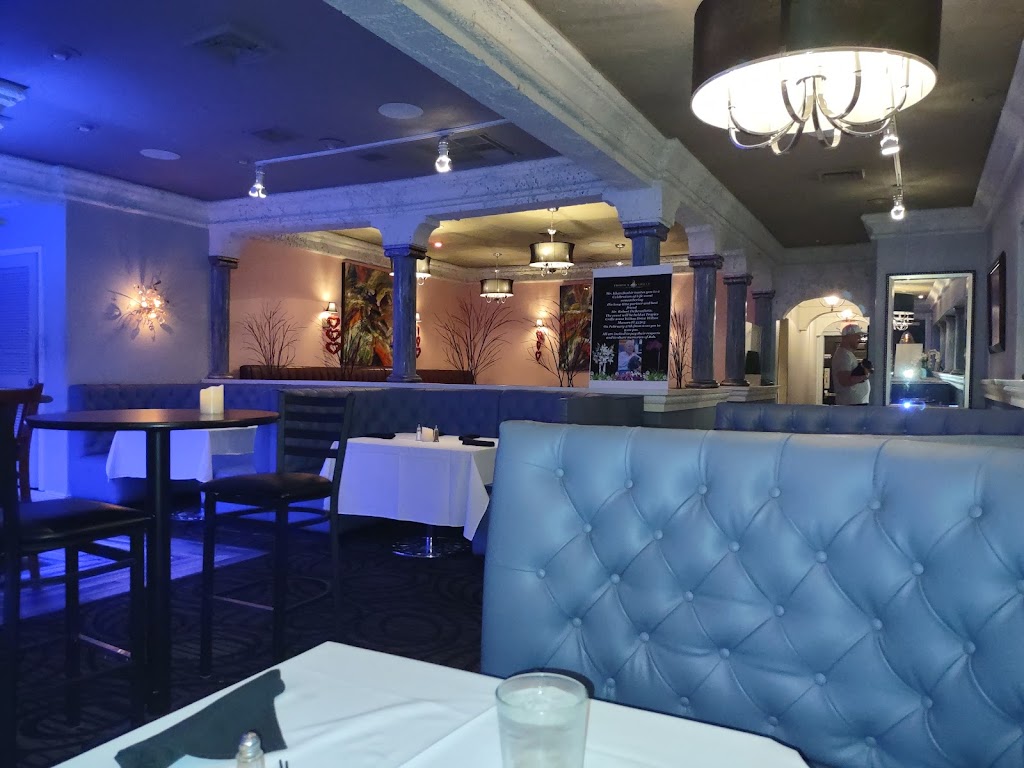 Tropics Grille | 2000 Wilton Dr, Wilton Manors, FL 33305, USA | Phone: (954) 530-3361