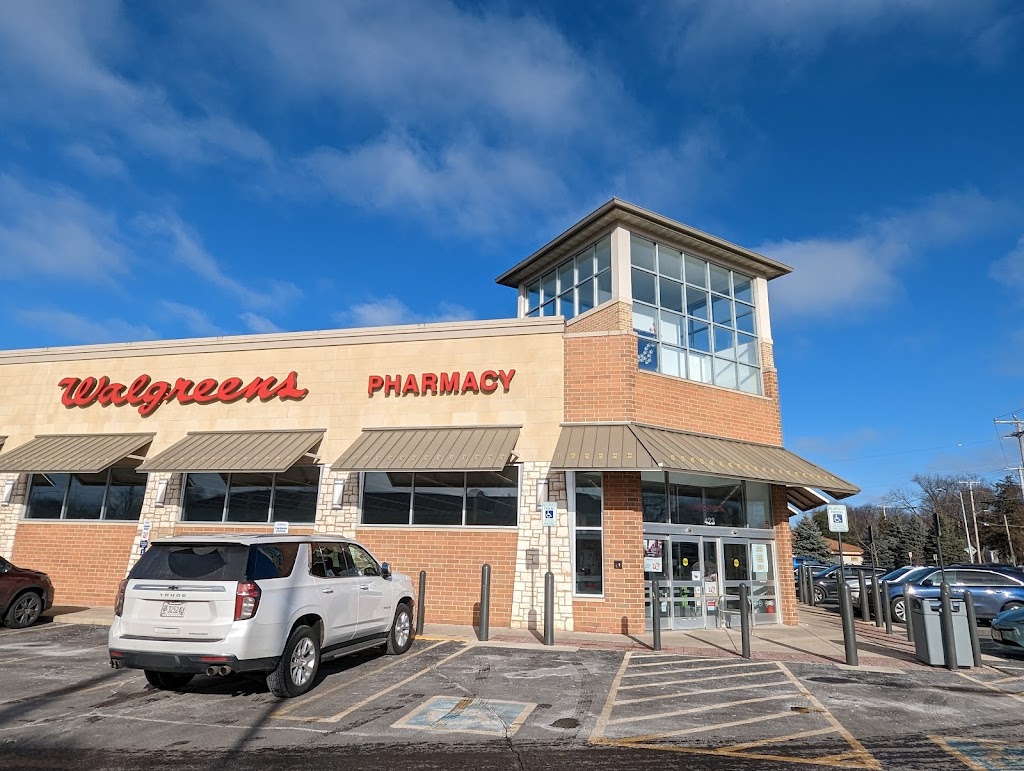 Walgreens | 423 Merton Ave, Hartland, WI 53029, USA | Phone: (262) 367-4751