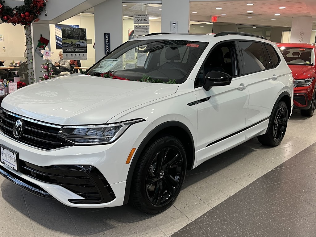 Volkswagen of Huntington | 838 E Jericho Turnpike, Huntington Station, NY 11746, USA | Phone: (631) 406-5633