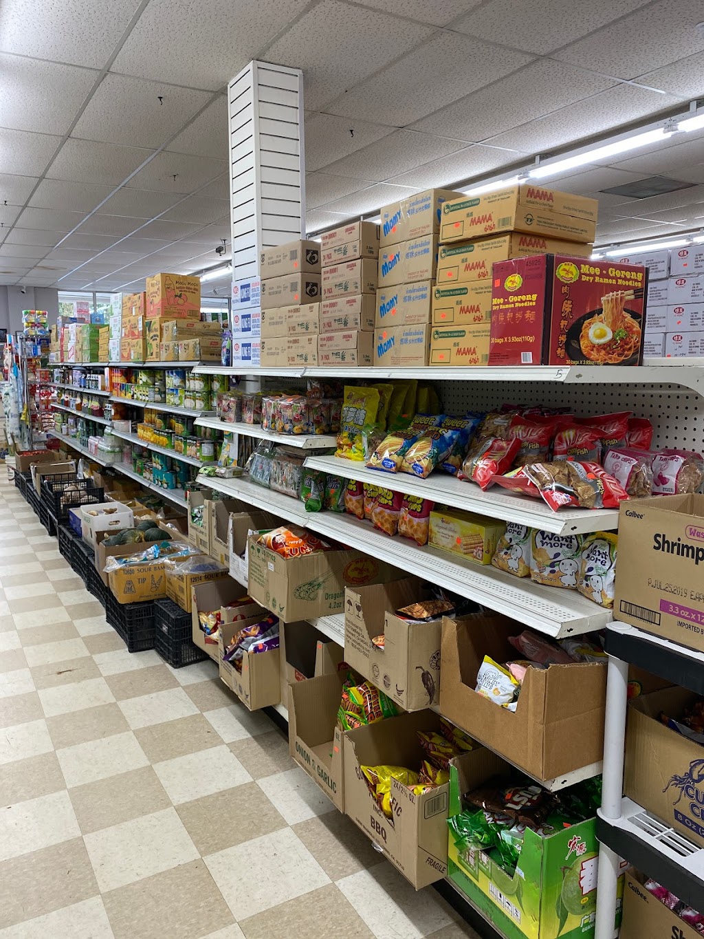 Hmong American Supermarket | 813 US-70, Conover, NC 28613 | Phone: (828) 695-8639