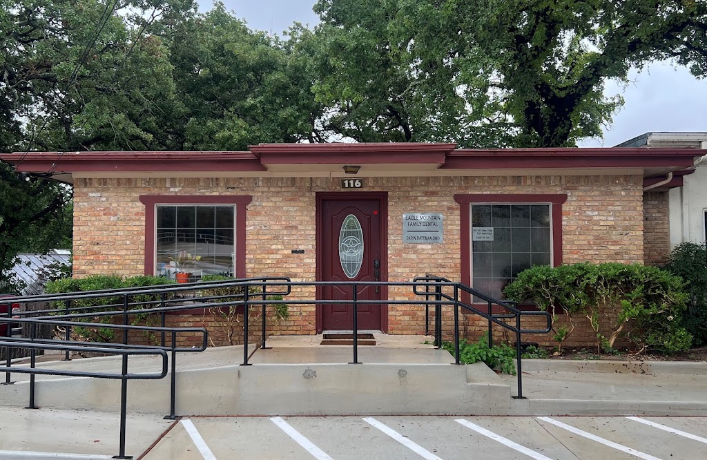 Eagle Mountain Family Dental | 116 Denver Trail, Azle, TX 76020, USA | Phone: (817) 270-4746