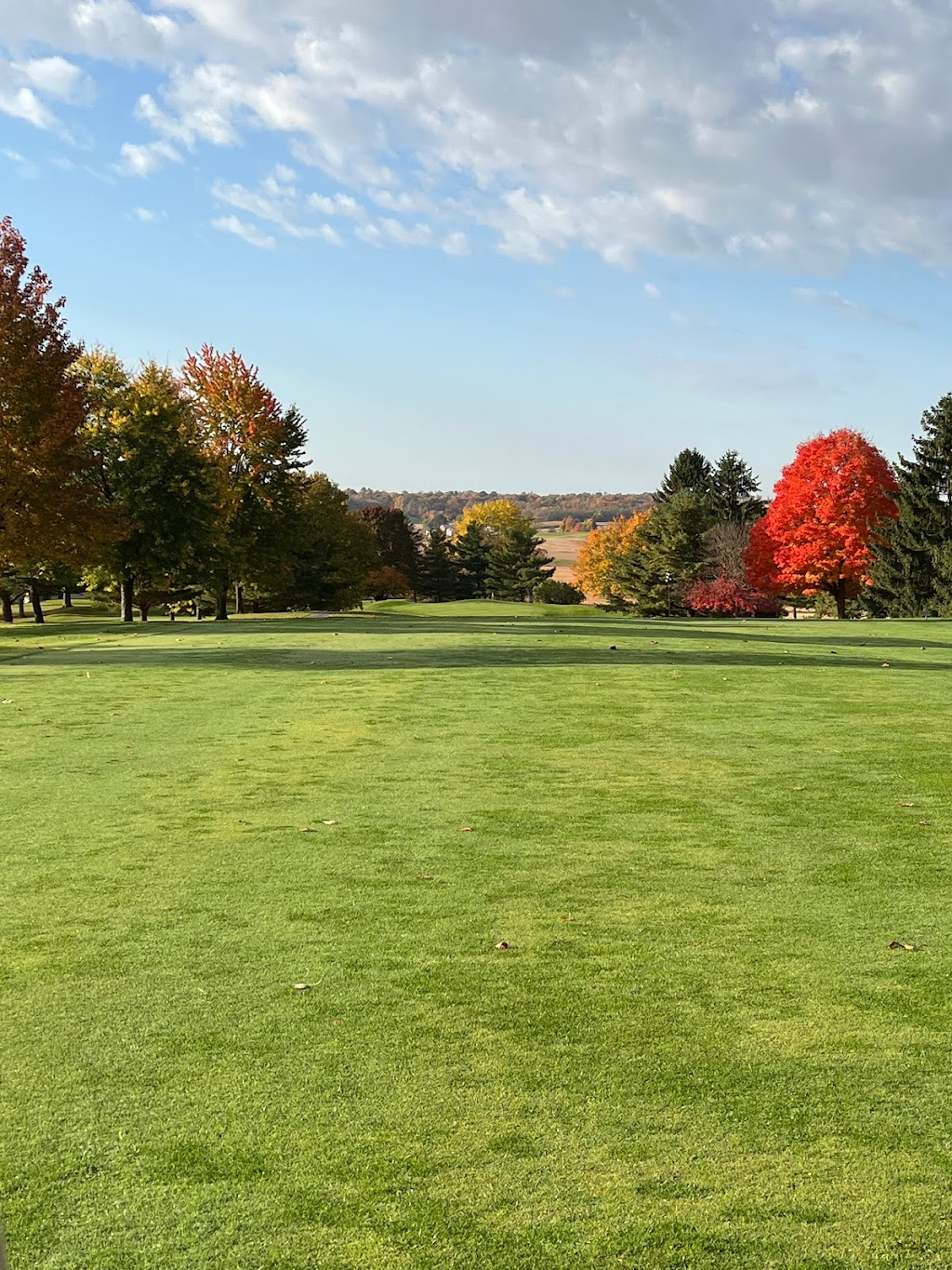 Pleasant View Golf Club | 14605 Louisville St NE, Paris, OH 44669, USA | Phone: (330) 862-2034