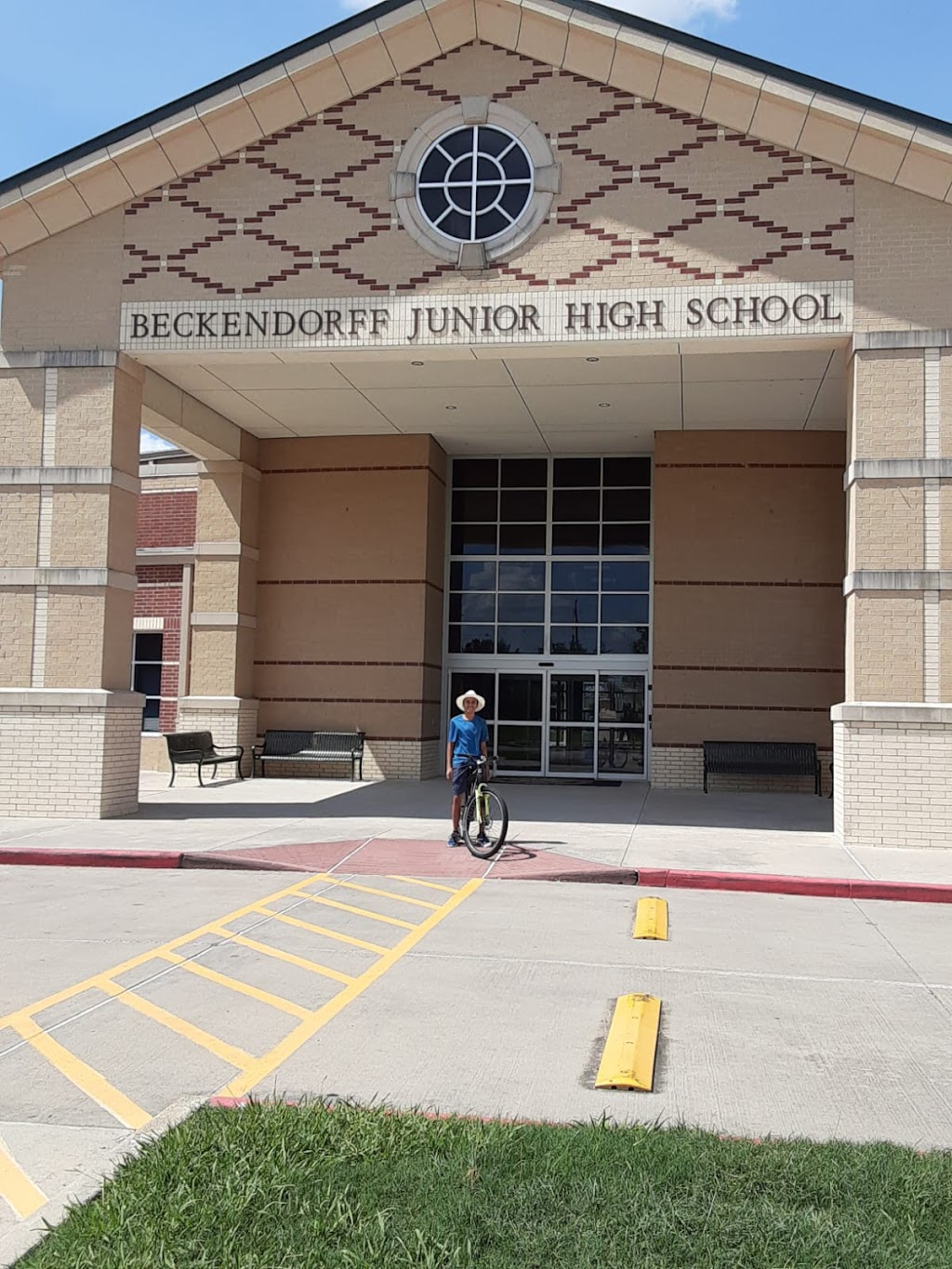 Beckendorff Junior High School | 8200 S Fry Rd, Katy, TX 77494, USA | Phone: (281) 237-8800