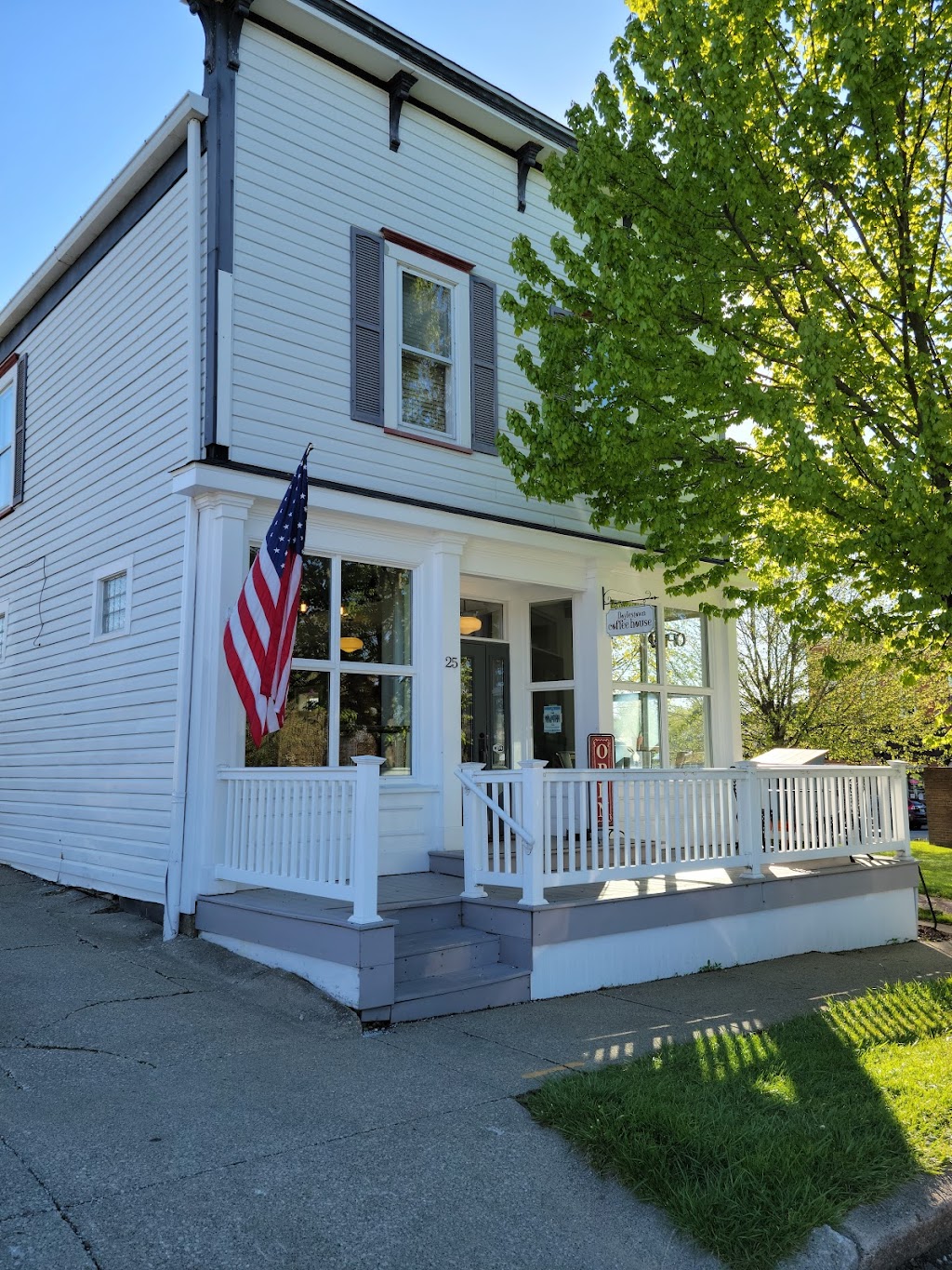 Doylestown Coffee House | 25 W Clinton St, Doylestown, OH 44230, USA | Phone: (330) 658-2273