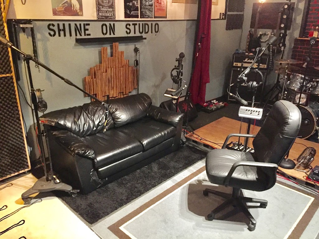 Shine On Studio | 6171 Hillmont Dr, Oakland, CA 94605, USA | Phone: (510) 681-7969