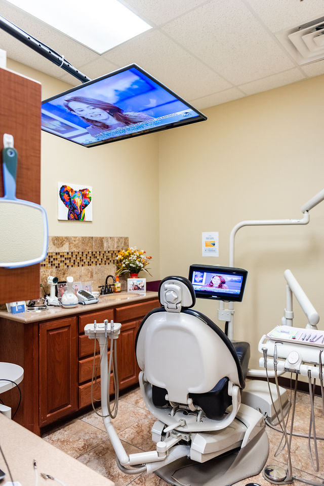 North Texas Family Dental | 617 N 10th St #204, Sanger, TX 76266, USA | Phone: (940) 458-9000