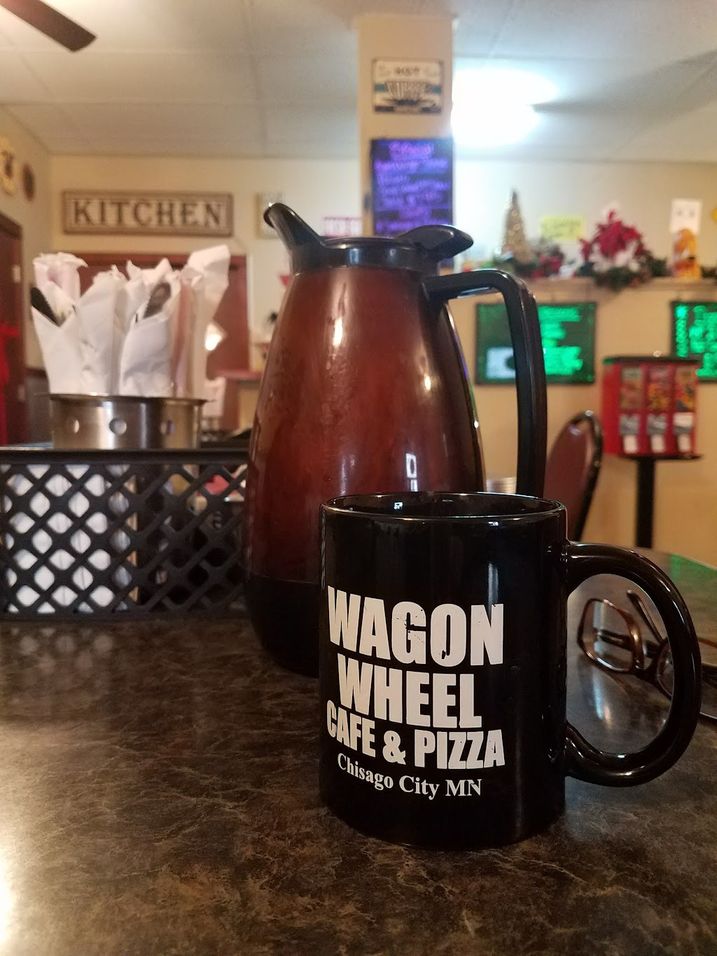Wagon Wheel Cafe & Pizza - cafe  | Photo 8 of 10 | Address: 29331 Main St, Chisago City, MN 55013, USA | Phone: (651) 257-4043