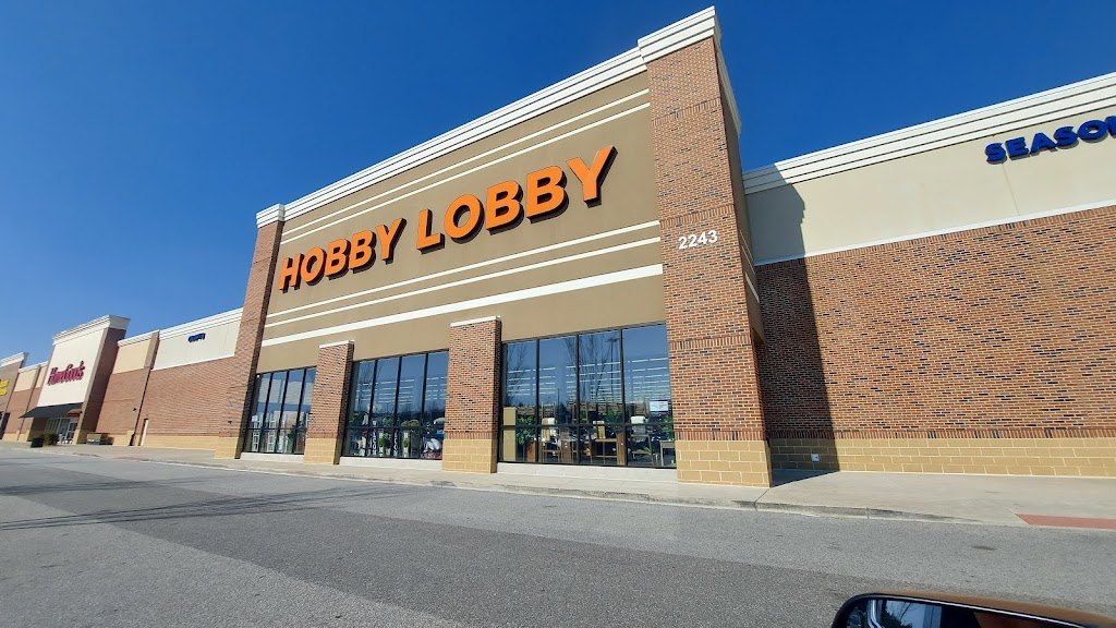 Hobby Lobby | 2449 Cumming Hyt, Canton, GA 30115, USA | Phone: (770) 721-7110