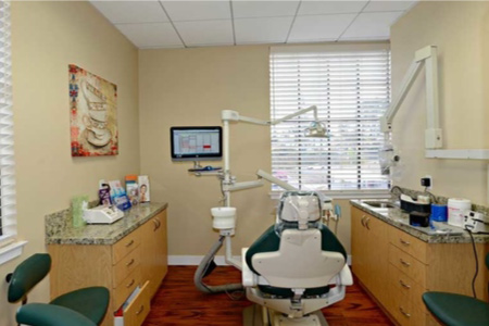 Jeanette Thai, DDS | 24432 Muirlands Blvd #201, Lake Forest, CA 92630, USA | Phone: (949) 317-4884