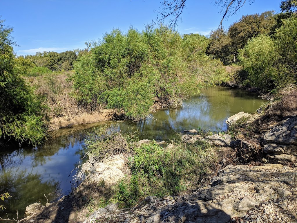 Cross Timbers Trail Head | Roanoke, TX 76262, USA | Phone: (469) 546-5052