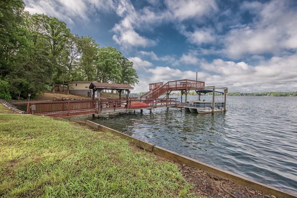 Lakecations Decked Out Lake Norman Vacation Rental 435 Barber Loop, Mooresville, NC 28117