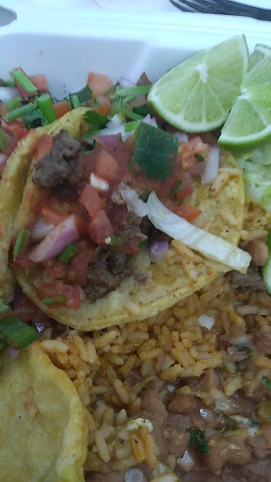 Pupusa Loca Y Tacos | 5700 Sky Pointe Dr, Las Vegas, NV 89130, USA | Phone: (702) 515-0699