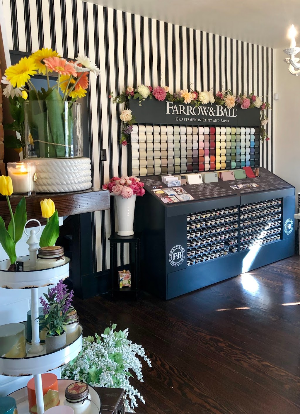 Modern Maison | 3732 Benbrook Blvd, Fort Worth, TX 76116, USA | Phone: (682) 708-7742