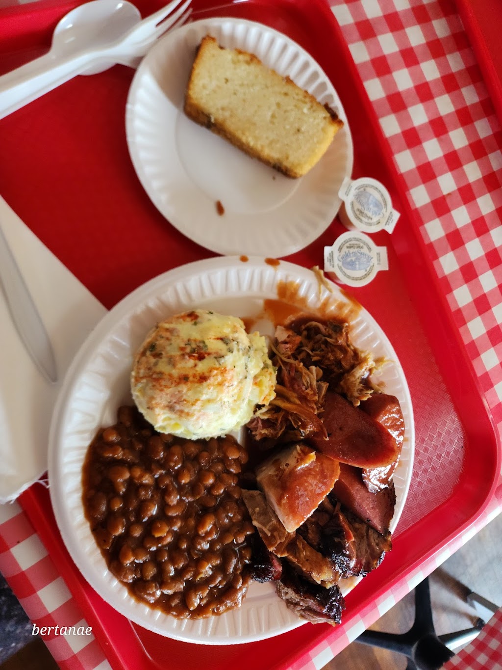 Texs World Famous Bar-B-Q | 1013 Foster Ave, Nashville, TN 37210, USA | Phone: (615) 254-8715