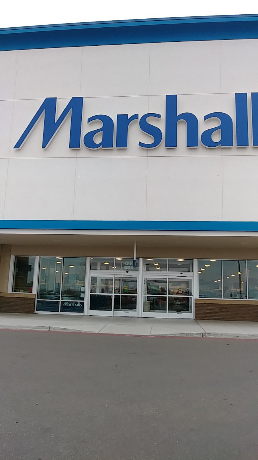 Marshalls | 12444 NW 10th St, Oklahoma City, OK 73099, USA | Phone: (405) 324-2218