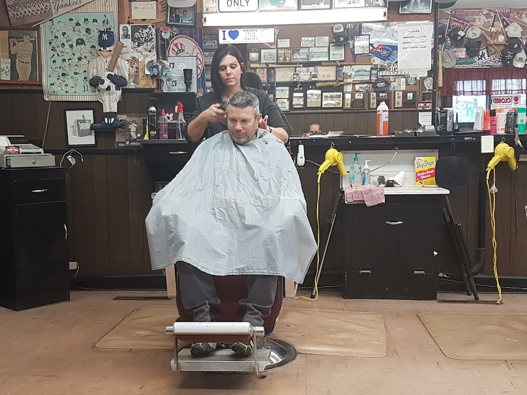 Buckys Barber Shop | 3114 Military Rd, Niagara Falls, NY 14304, USA | Phone: (716) 282-7086