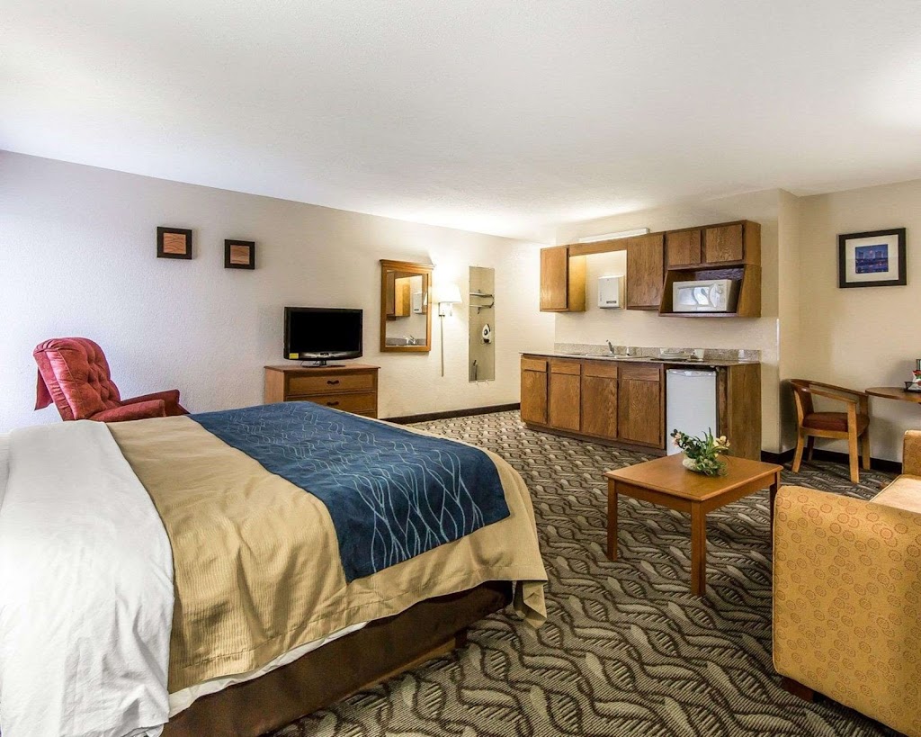 Quality Inn & Suites | 24517 US-23 S, Circleville, OH 43113, USA | Phone: (740) 477-6116