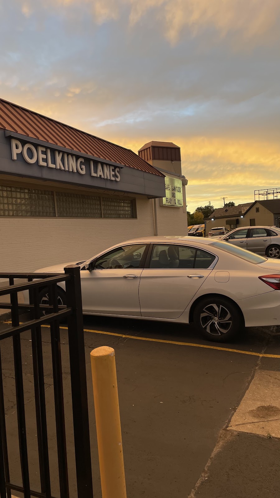 Poelking Lanes | 1403 Wilmington Ave, Dayton, OH 45420, USA | Phone: (937) 299-5573