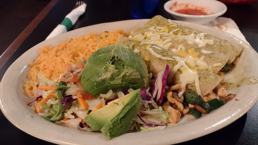 El Paso Mexican Grill | 128 S Christian Ave, Moundridge, KS 67107, USA | Phone: (620) 345-3200