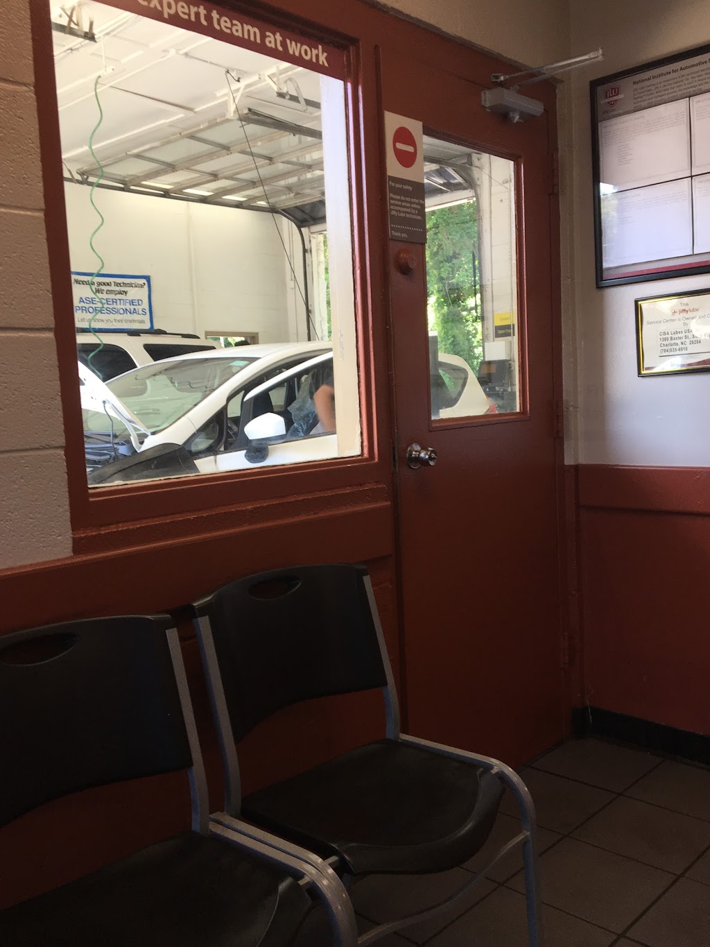 Jiffy Lube | 6324 South Blvd, Charlotte, NC 28217 | Phone: (704) 979-4400