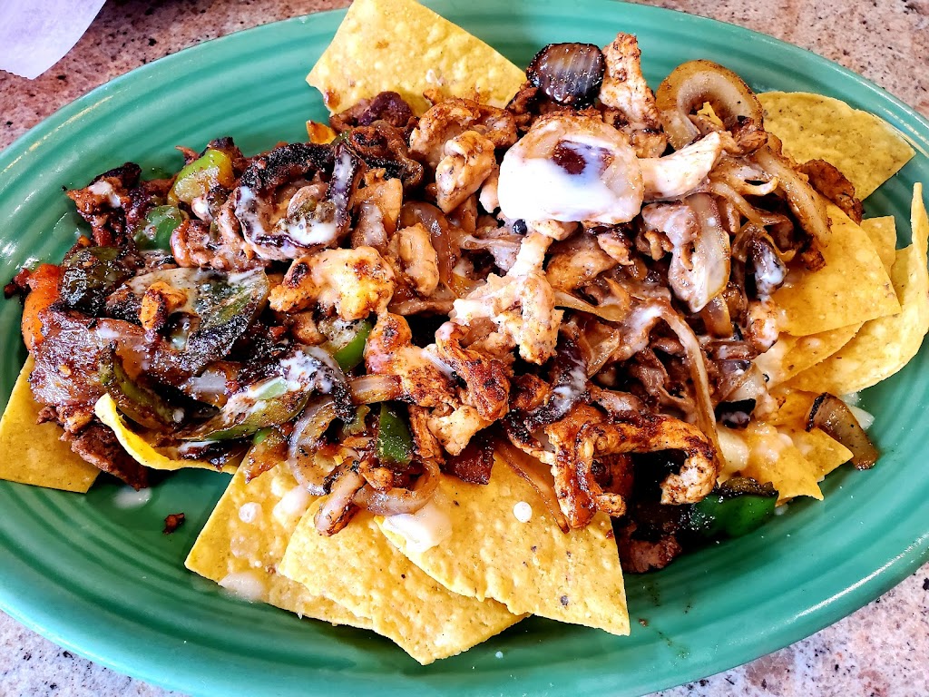 La Parrilla Mexican Grill Bridgeport | 1301 Bridgeport Way STE 113, Suffolk, VA 23435, USA | Phone: (757) 673-5122