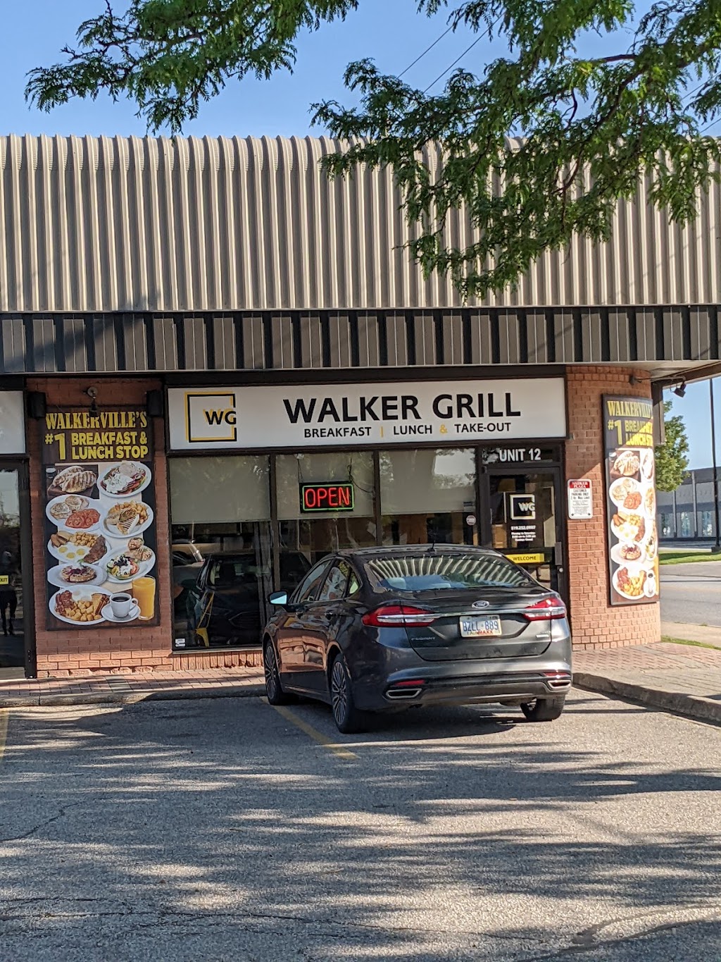 Walker Grill Family Restaurant | 1275 Walker Rd, Windsor, ON N8Y 4X9, Canada | Phone: (519) 252-0997