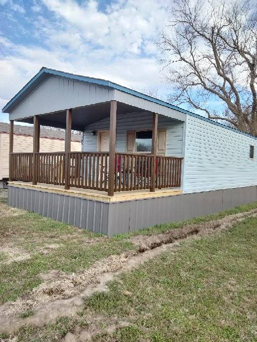 Southfield Mobile Home Park | 101 E 5th Pl, Mounds, OK 74047, USA | Phone: (918) 827-7770