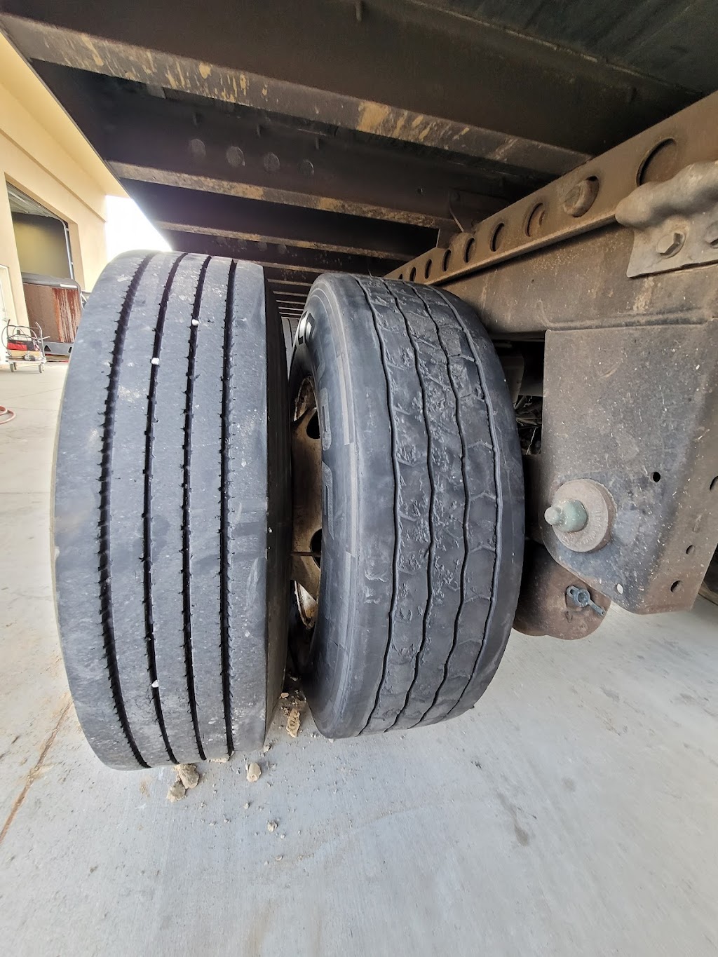 Roadrunner Tires and Alignment | 1057 Lower Flat Top Dr, Mesquite, NV 89027, USA | Phone: (702) 849-0404