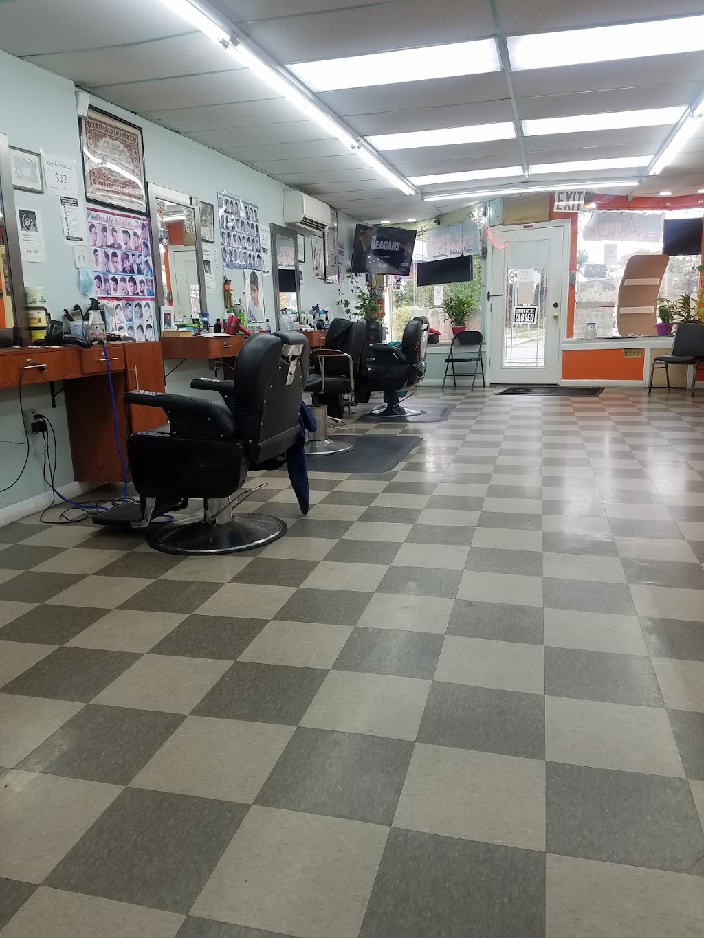 Moon Barber Shop | 291 N Central Ave, Valley Stream, NY 11580, USA | Phone: (646) 643-8191