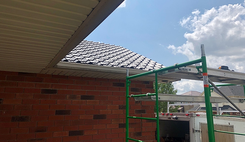 Ironclad Roofing | 1405 Denison St, Markham, ON L3R 5V2, Canada | Phone: (905) 752-4685