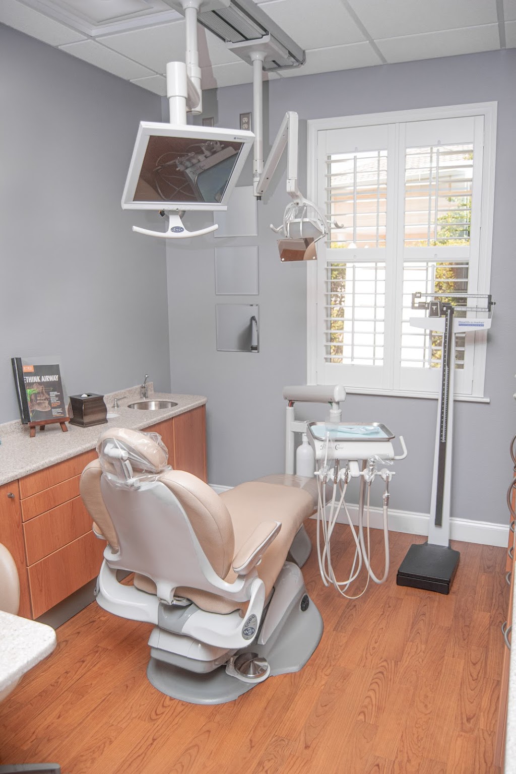 Laurel Manor Dental and Laurel Manor SleepCare | 1950 Laurel Manor Dr #180b, The Villages, FL 32162, USA | Phone: (352) 430-1710