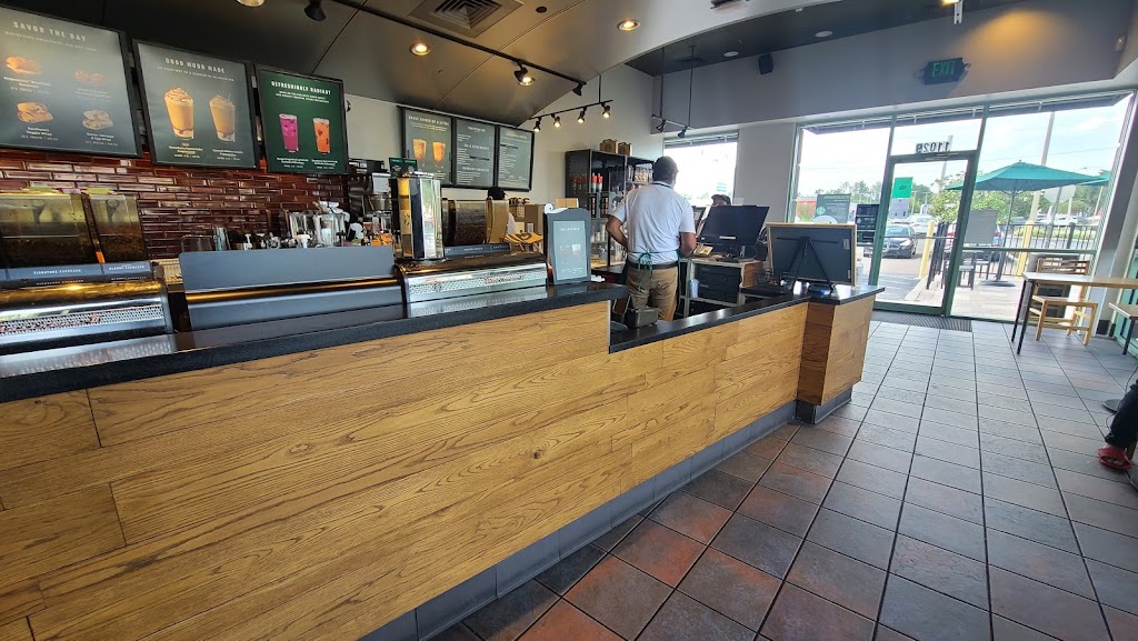 Starbucks | 11029 Causeway Blvd, Brandon, FL 33511, USA | Phone: (813) 681-7607