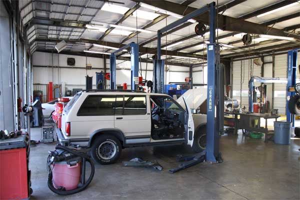 Callaways Automotive | 5832 Davis Blvd, North Richland Hills, TX 76180, USA | Phone: (817) 485-8189