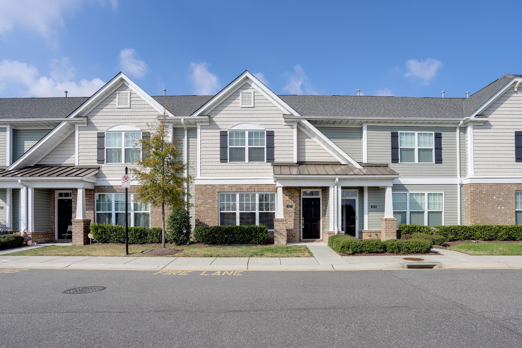 Susan Jubilee with RE/MAX Alliance | 4701 Columbus St STE 200, Virginia Beach, VA 23462, USA | Phone: (757) 479-4460