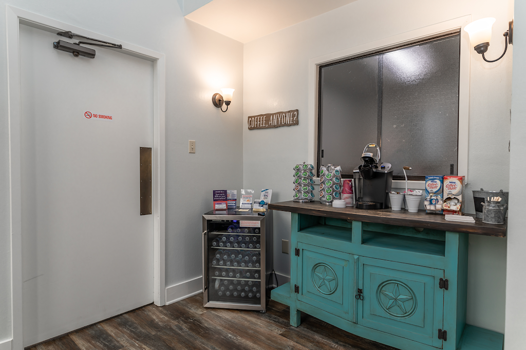 Integrity Urgent Care | 808 N Nolan River Rd, Cleburne, TX 76033, USA | Phone: (817) 526-5509