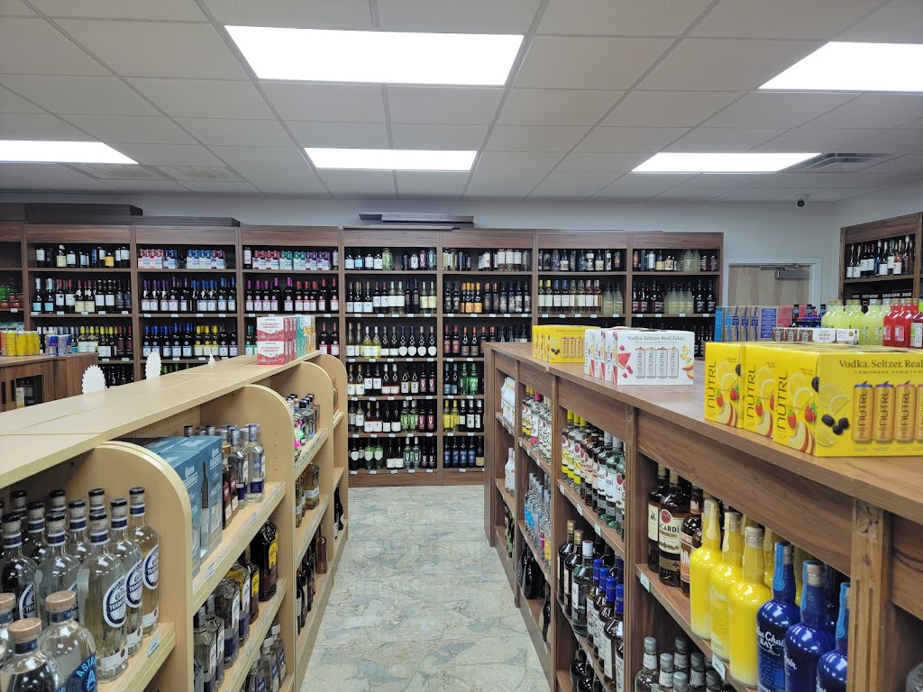 Crossroads liquor | 10450 KY-78 suite#b, Hustonville, KY 40437, USA | Phone: (606) 346-0993