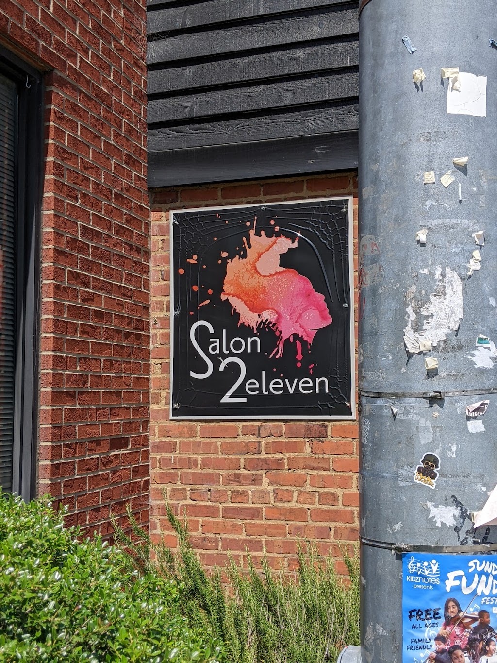 Salon2eleven | 211 E Main St, Carrboro, NC 27510, USA | Phone: (919) 260-4380