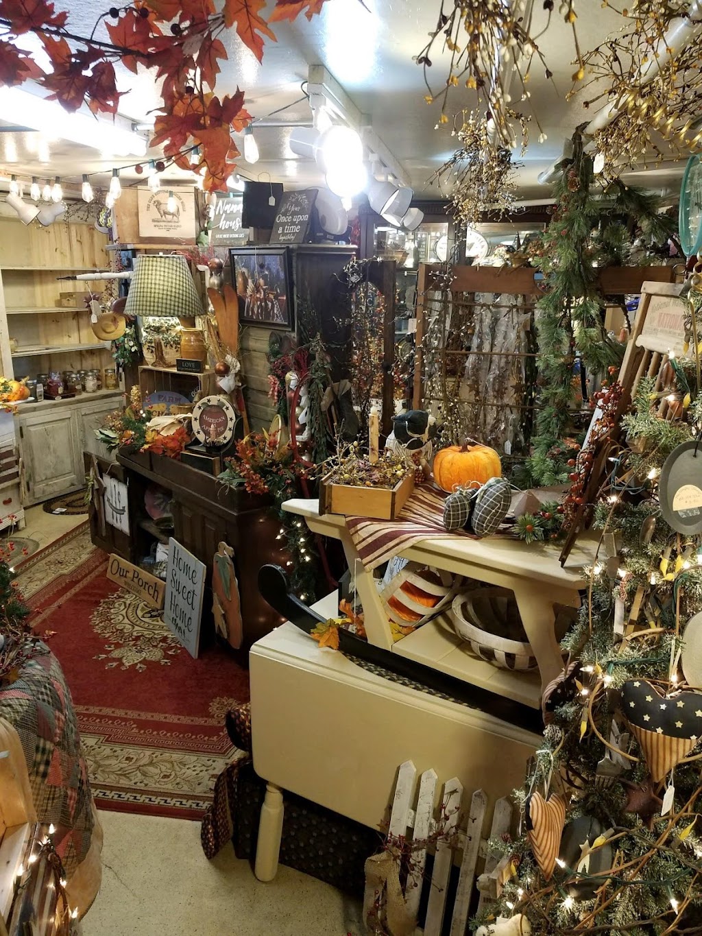 Simple Things Pottery & Gifts | 712 Depot St, Youngwood, PA 15697, USA | Phone: (724) 925-1985