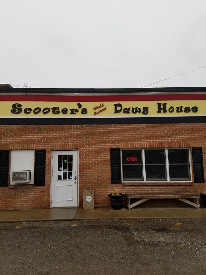 Scooters World Famous Dawg House | 9600 Blackbrook Rd, Mentor, OH 44060, USA | Phone: (440) 354-8480