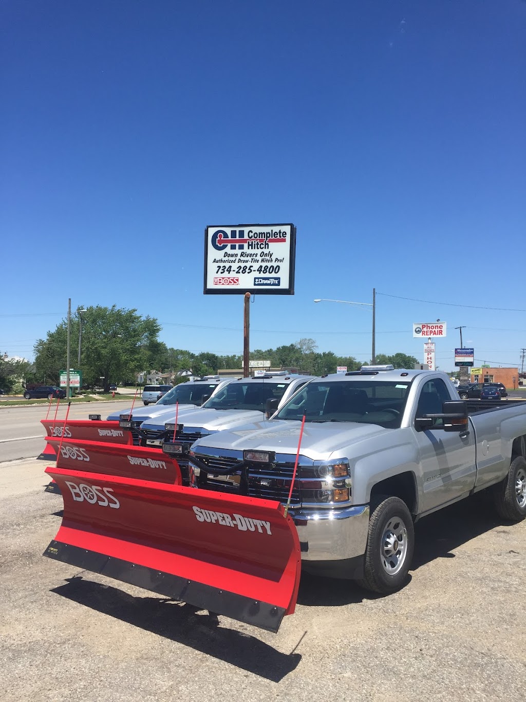 Complete Hitch | 13667 Dix Toledo Rd, Southgate, MI 48195, USA | Phone: (734) 285-4800