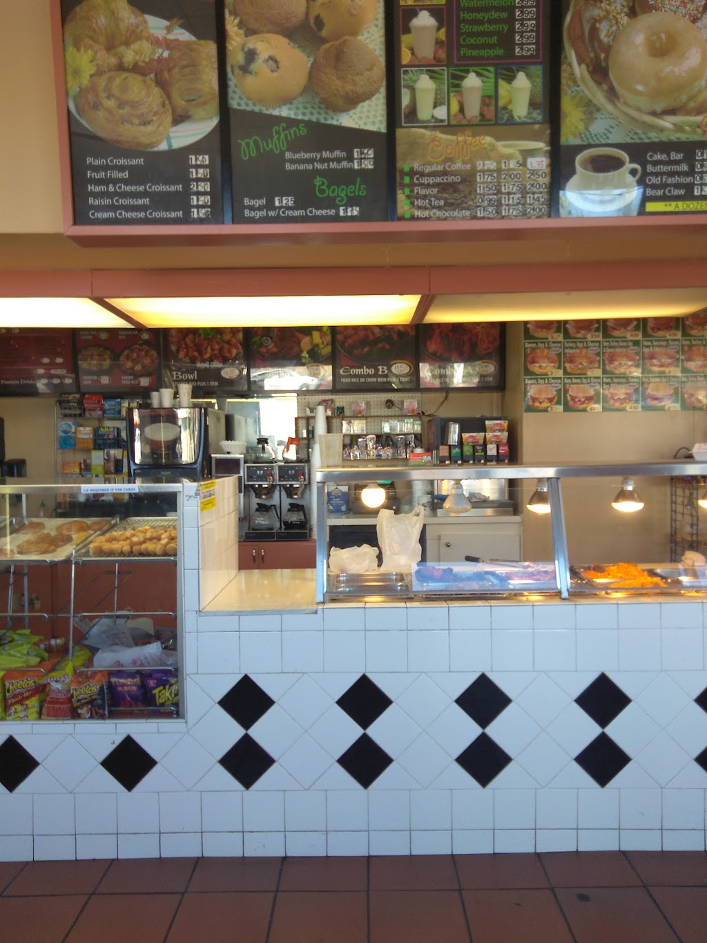 Circle H Donuts | 12531 Long Beach Blvd, Lynwood, CA 90262, USA | Phone: (310) 631-6972