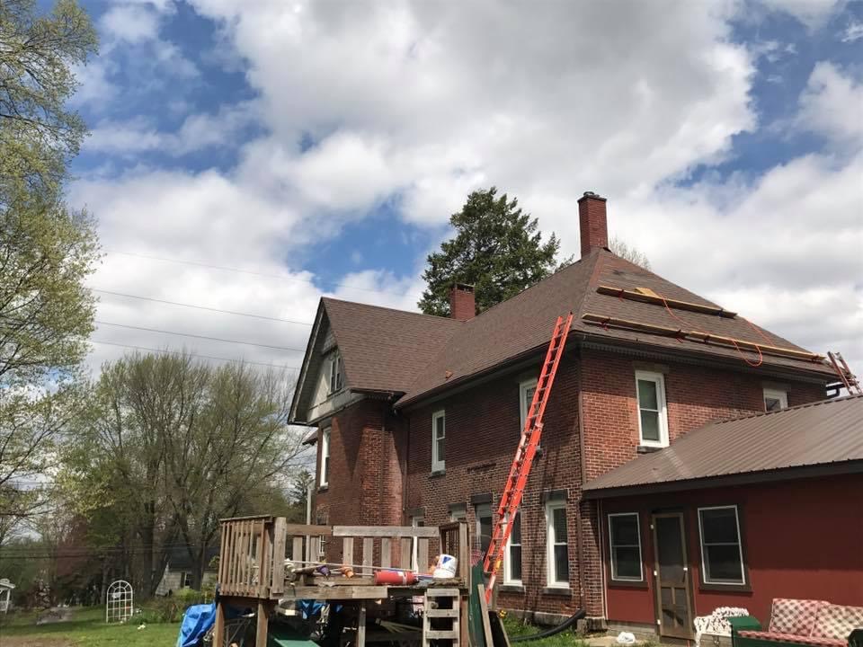 Scottys Roofing & Repair Service | 122 Hermann St, Barberton, OH 44203, USA | Phone: (330) 289-5113