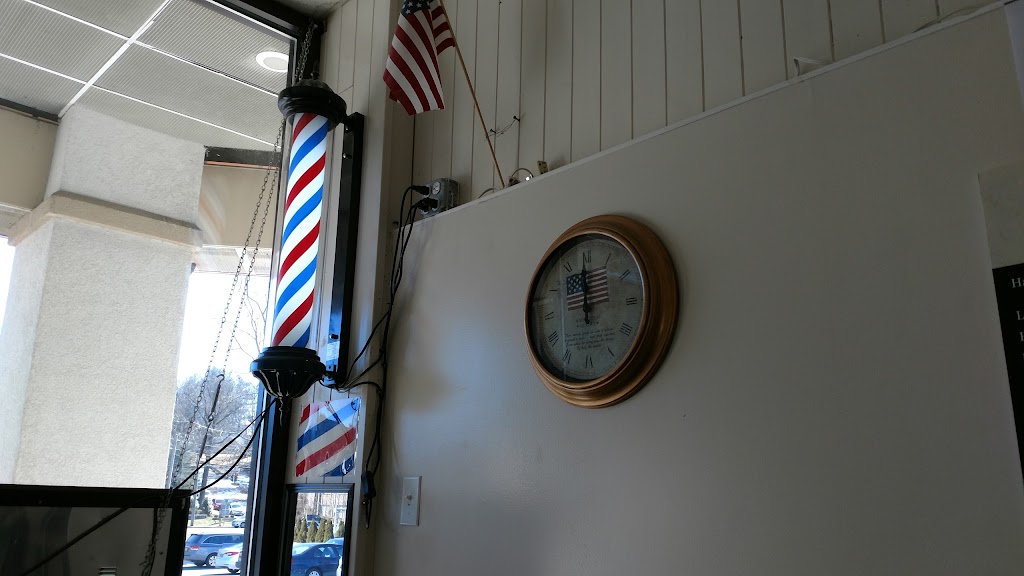 Old World Barber Shop | 4 Cleveland St, Valhalla, NY 10595, USA | Phone: (914) 358-5393