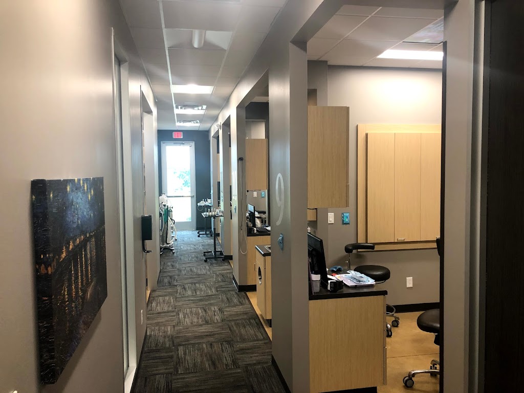 7 to 7 Dental & Orthodontics | 20122 Stone Oak Pkwy Ste 101, San Antonio, TX 78258, USA | Phone: (210) 495-2000