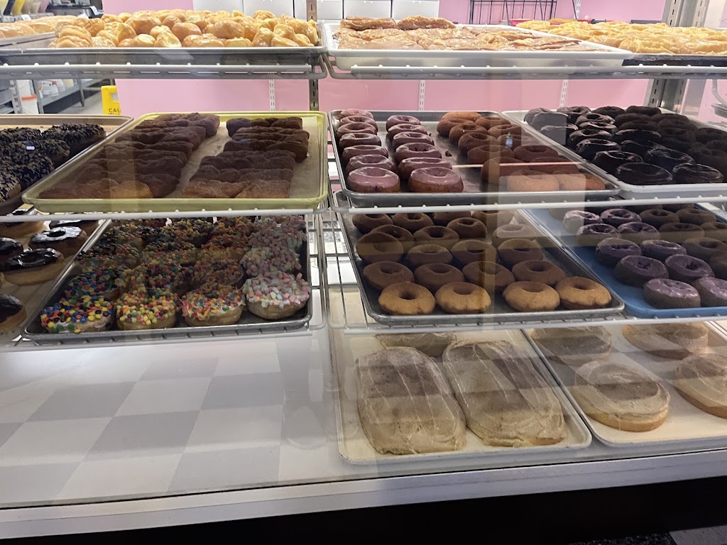 The House of Donuts | 1607 OH-60 #1, Vermilion, OH 44089, USA | Phone: (440) 967-8314