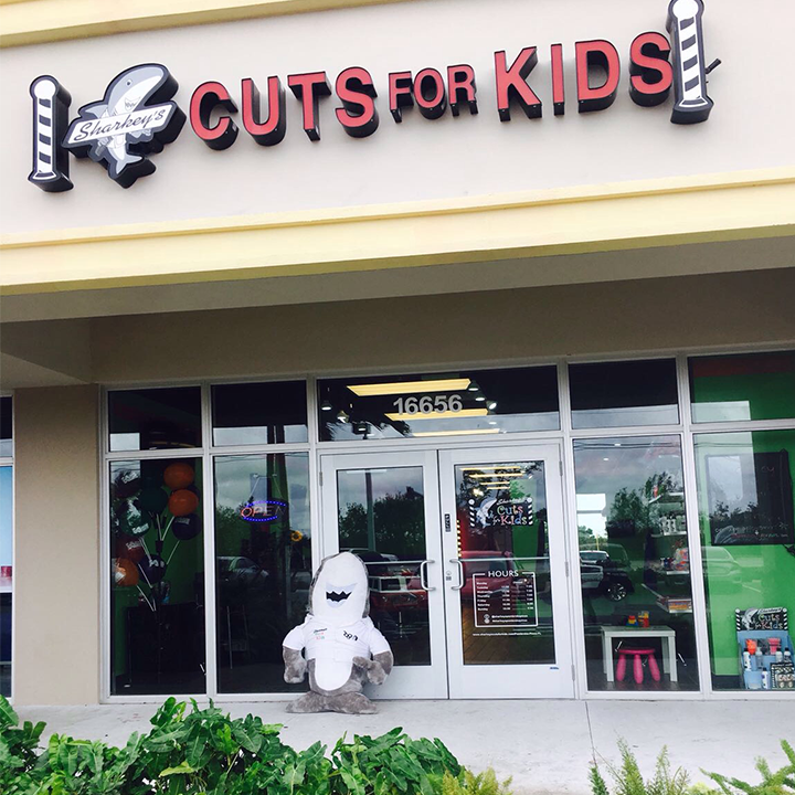 Sharkeys Cuts for Kids | 16656 FL-822, Pembroke Pines, FL 33028, USA | Phone: (954) 505-7148