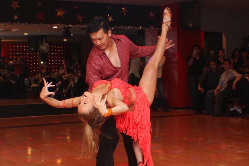 Sizzling Latin Dance Studio | 1018 Almanor Ln, Lafayette, CA 94549, USA | Phone: (415) 868-4632